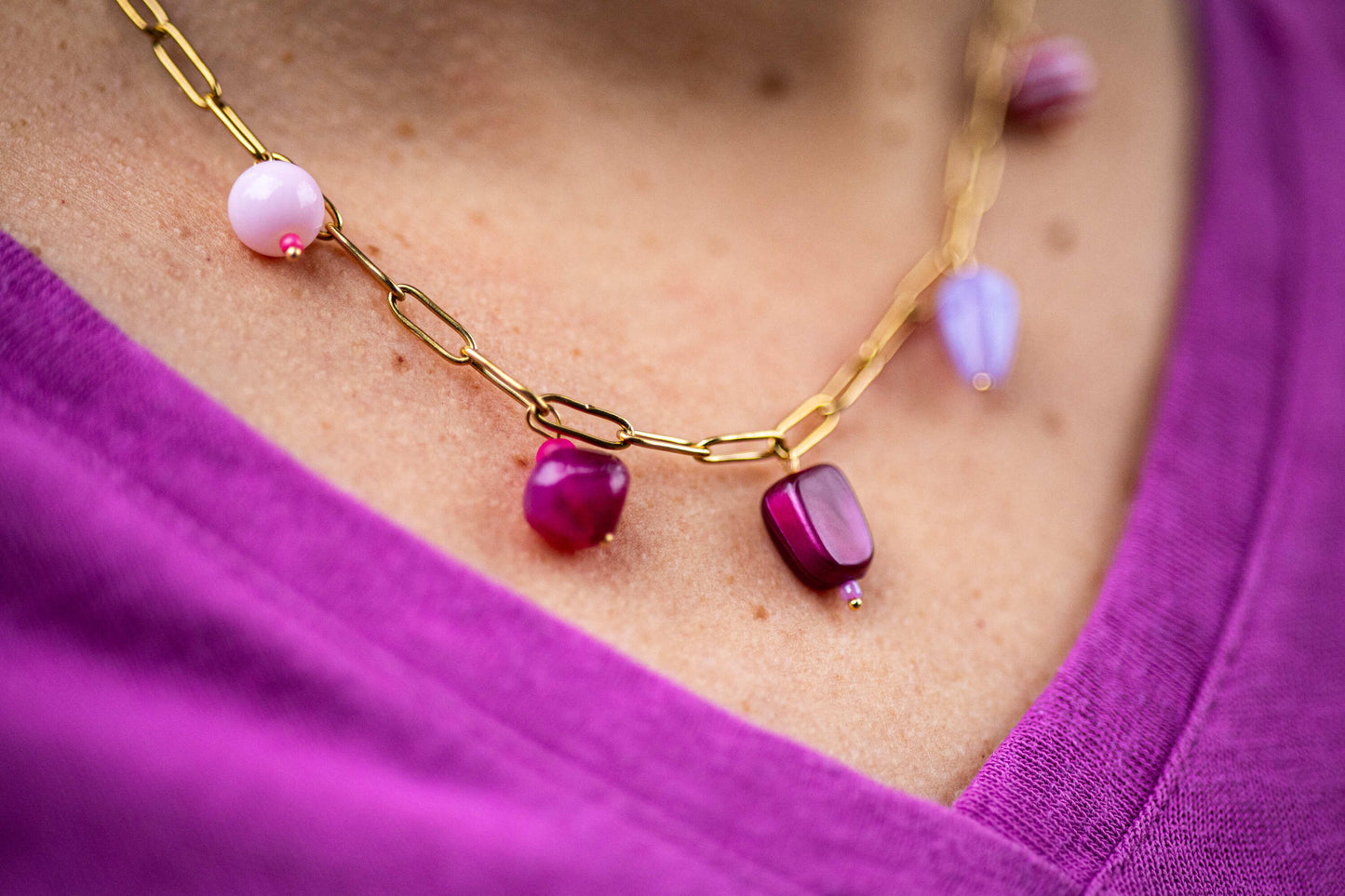 Collier COLORADAS fuschia/prune