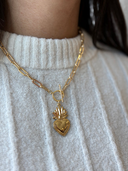 Collier CORAZÓN SAGRADO