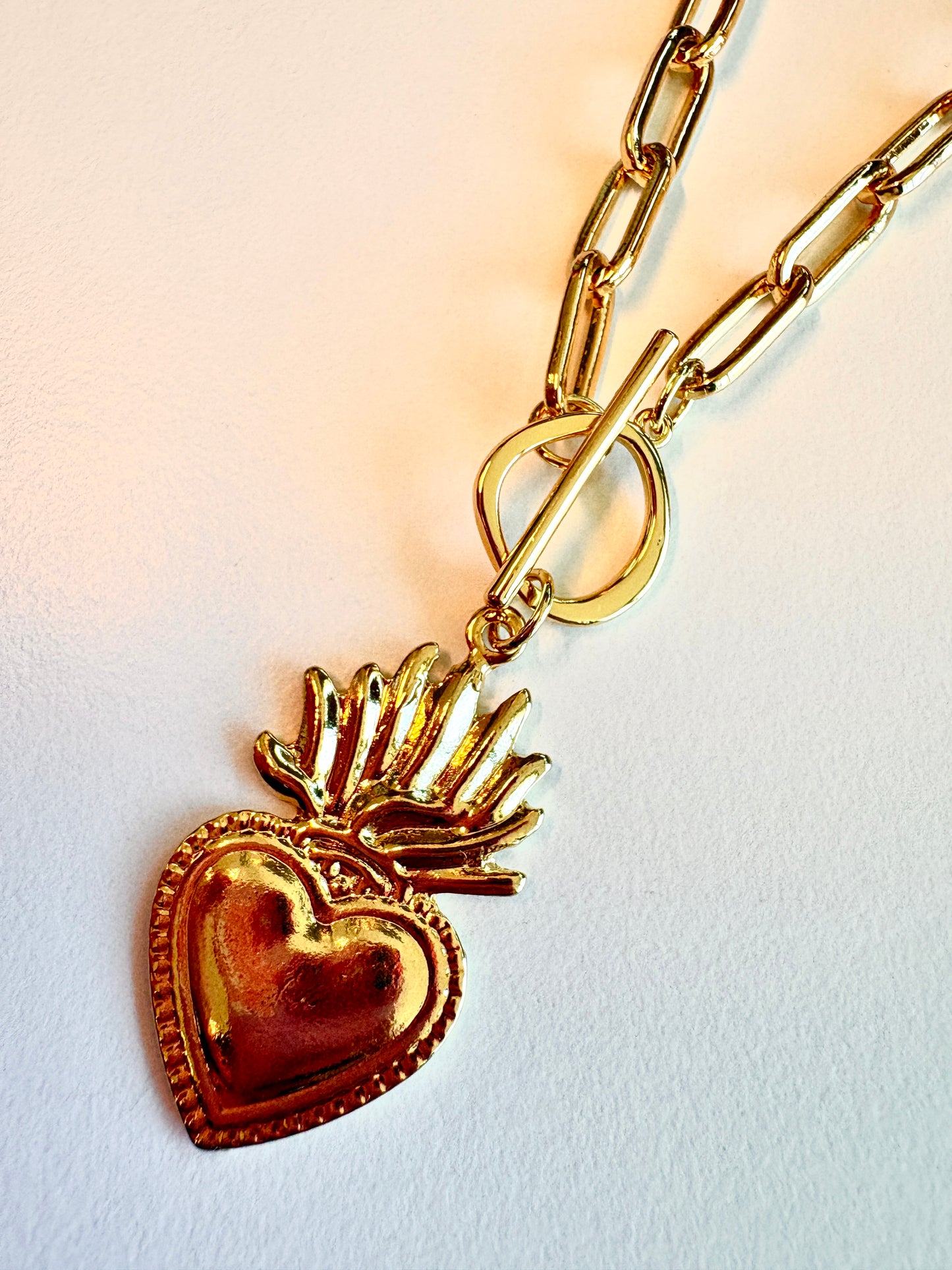 Collier CORAZÓN SAGRADO